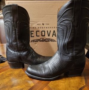 COPY - 11EE Mens Black Tecovas  Boots